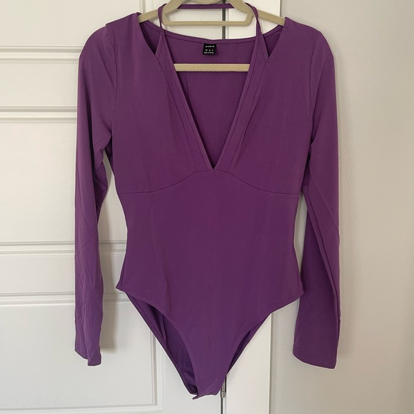 Purple cut out bodysuit - Picture 6 of 10